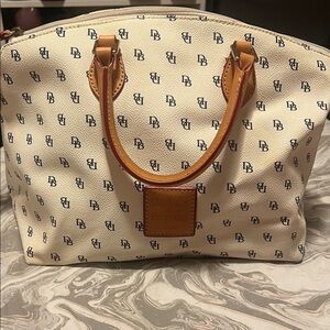 Dooney & Bourke White and Tan Satchel